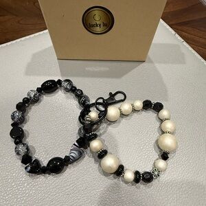 LuckyLu Beaded Bag Charm Stackable Bracelets Elastic Keychain Black Pearl